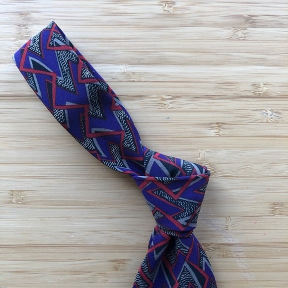 Nadia Roden RARE Silk Tie! Vibrant Purple/Red/Grey - Picture 5 of 7